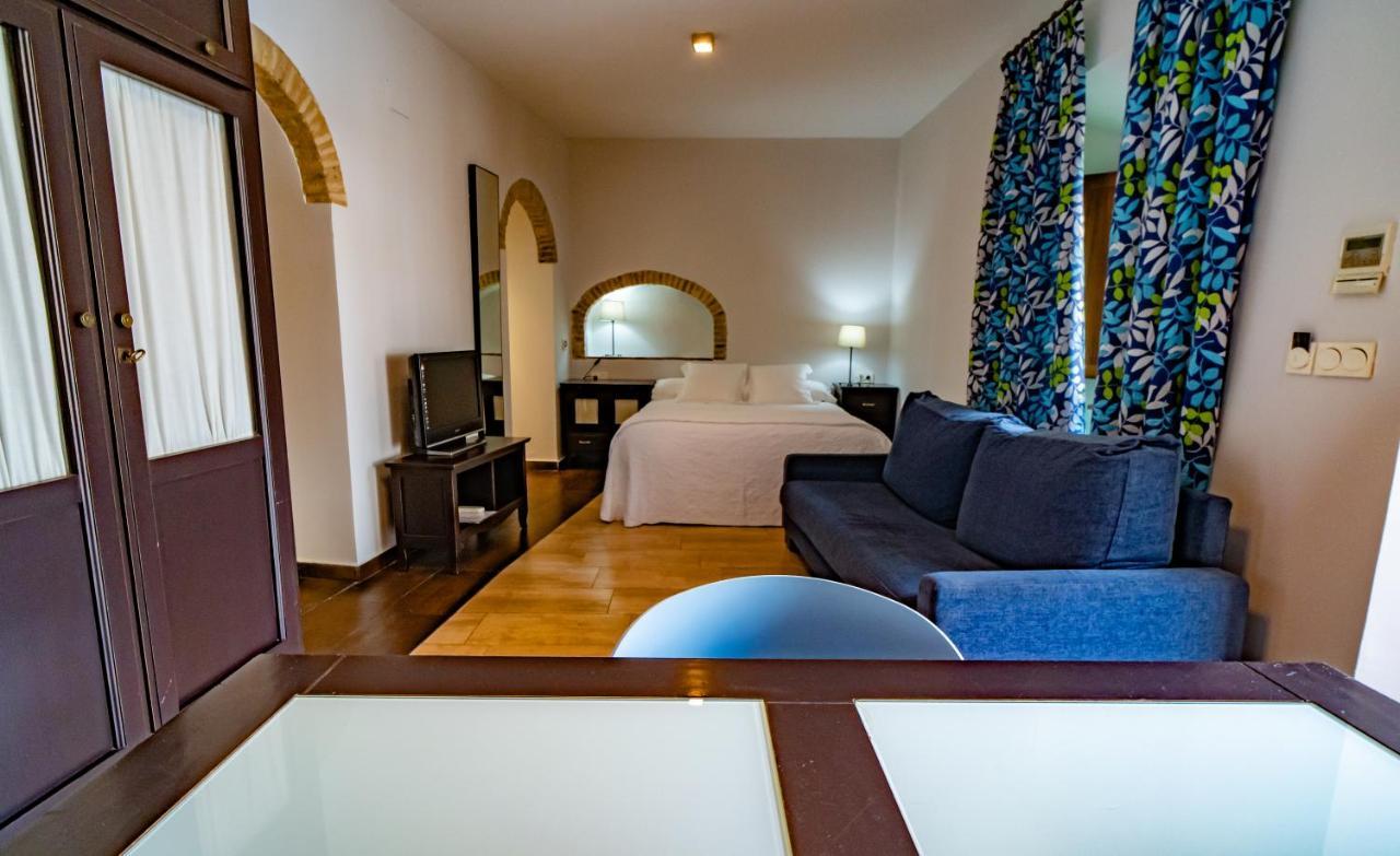 Hotel Alfonso IX (Adults Only) Касерес Екстер'єр фото
