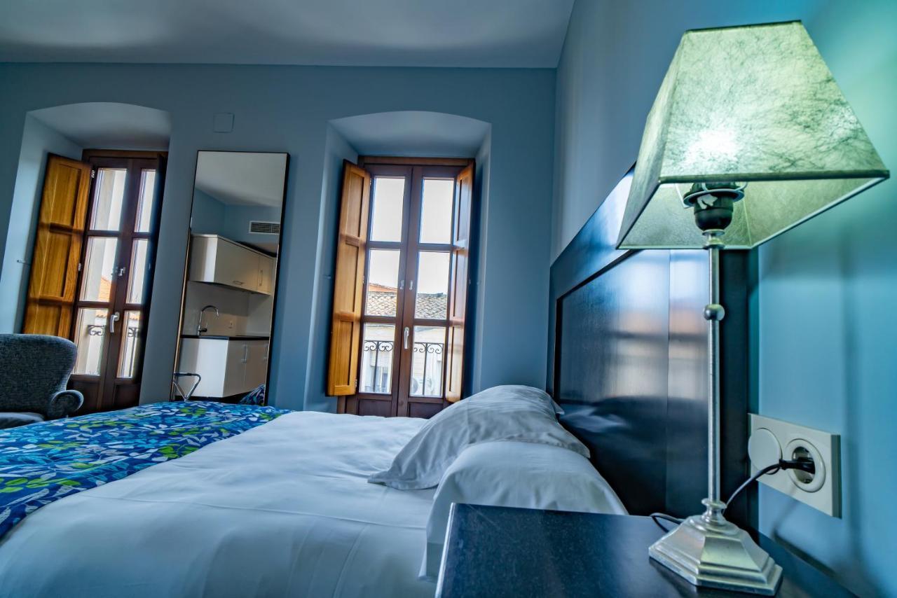 Hotel Alfonso IX (Adults Only) Касерес Екстер'єр фото