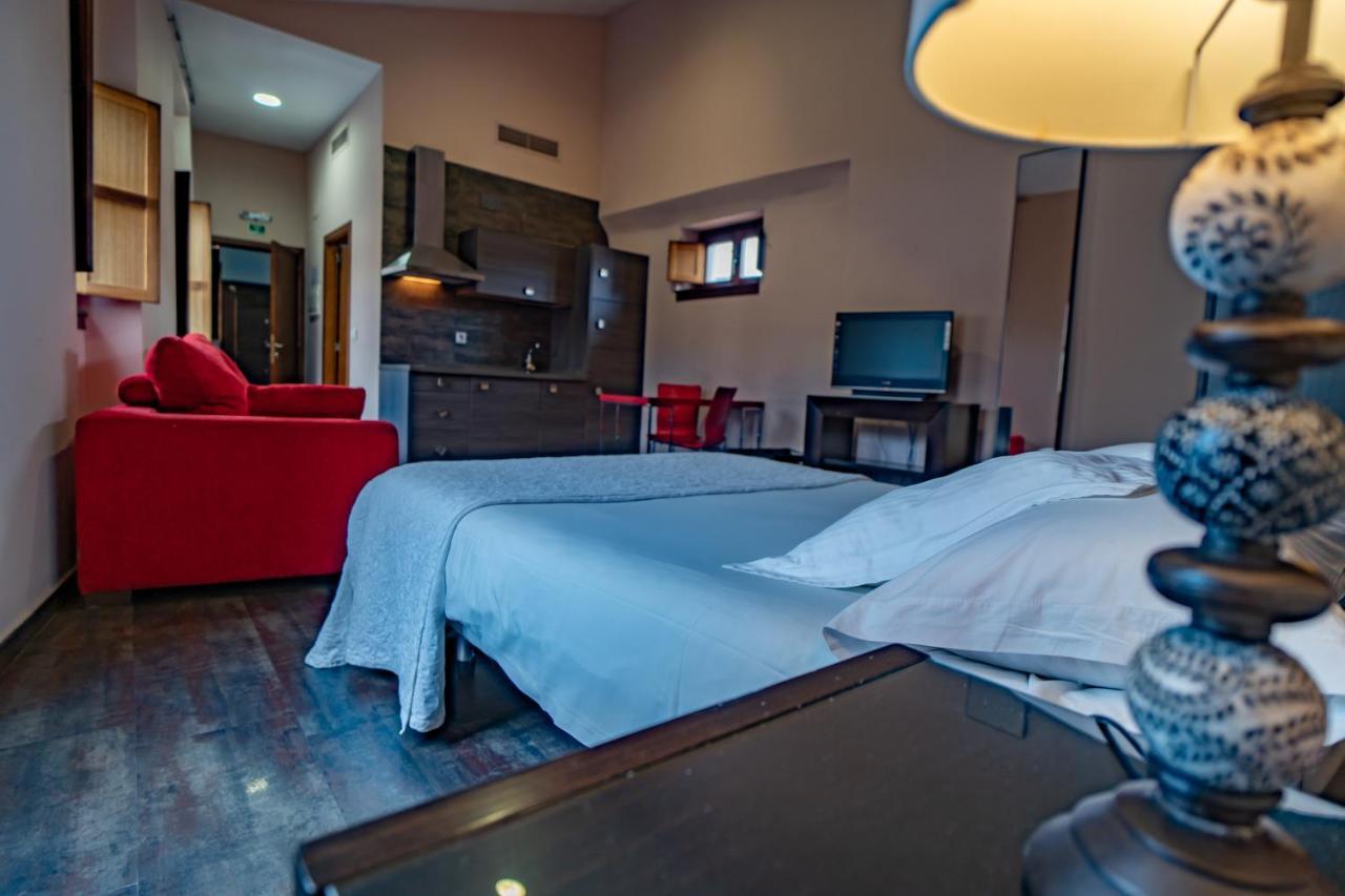 Hotel Alfonso IX (Adults Only) Касерес Екстер'єр фото